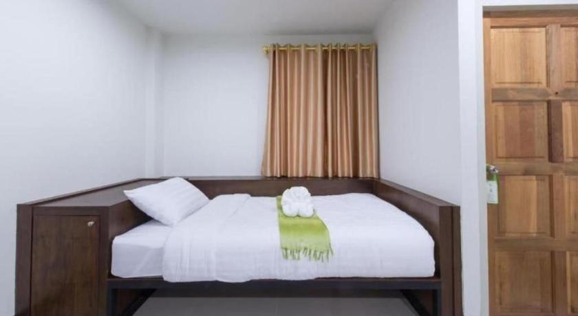 Bees Smile Hotel Чианг Рай Екстериор снимка
